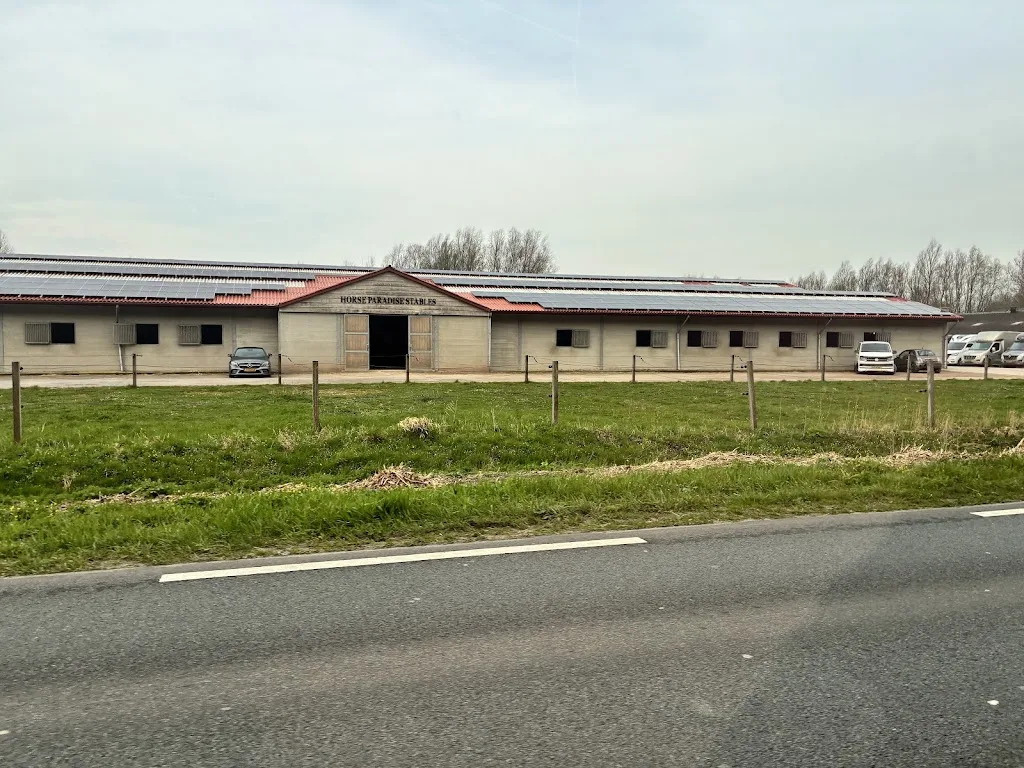 Stal Equisance - foto 1